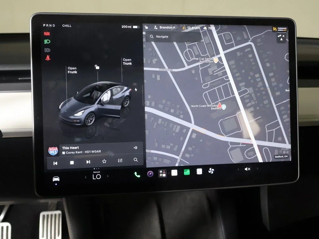 Used 2022 Silver Tesla Long Range image 40