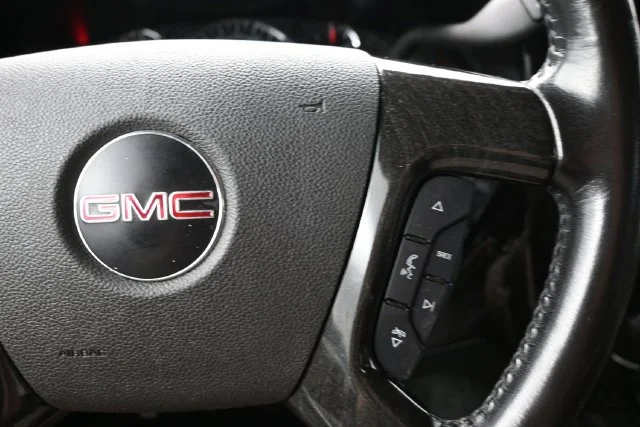 Used 2022 Silver GMC Work Van image 33