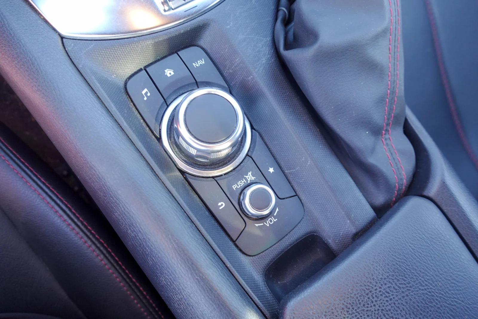 Used 2018 Red Crystal Mazda Grand Touring image 20