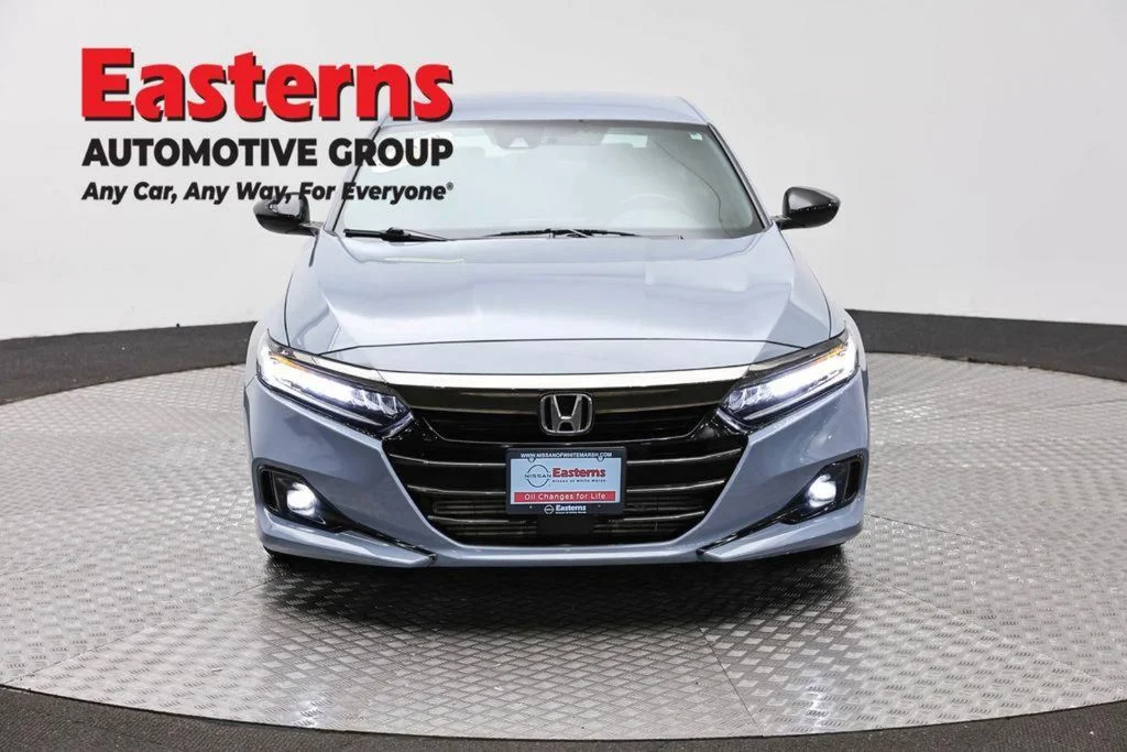 Used 2022 Gray Honda Sport image 2