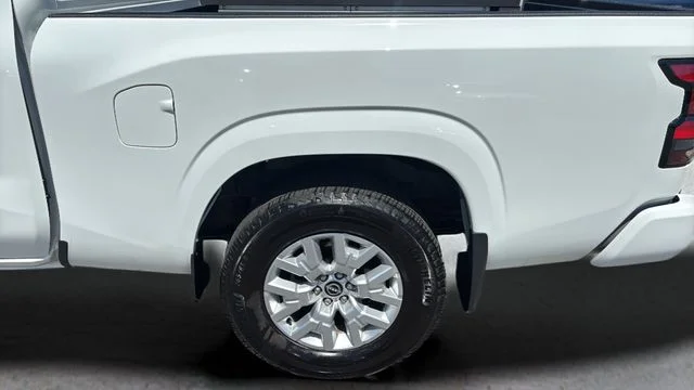 Used 2024 White Nissan SV image 34