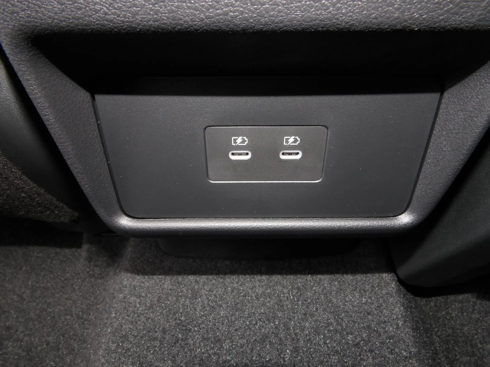 2026 Nissan Rogue SV - Photo 20