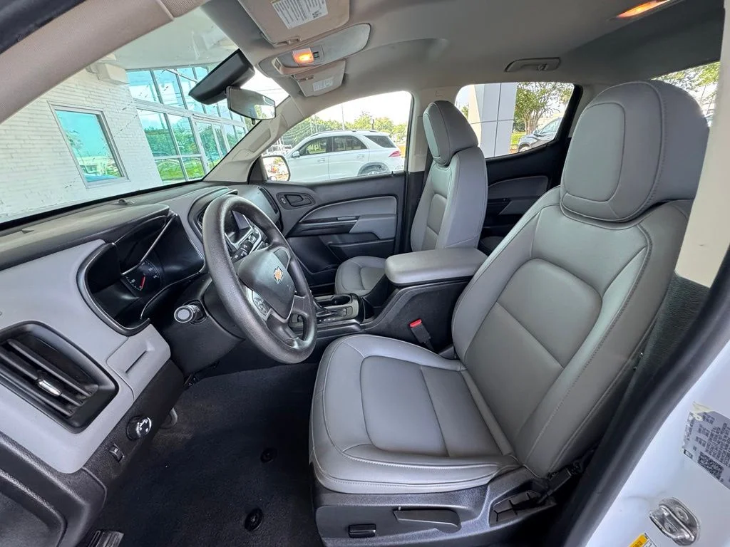 Used 2022 White Chevrolet Work Truck image 12