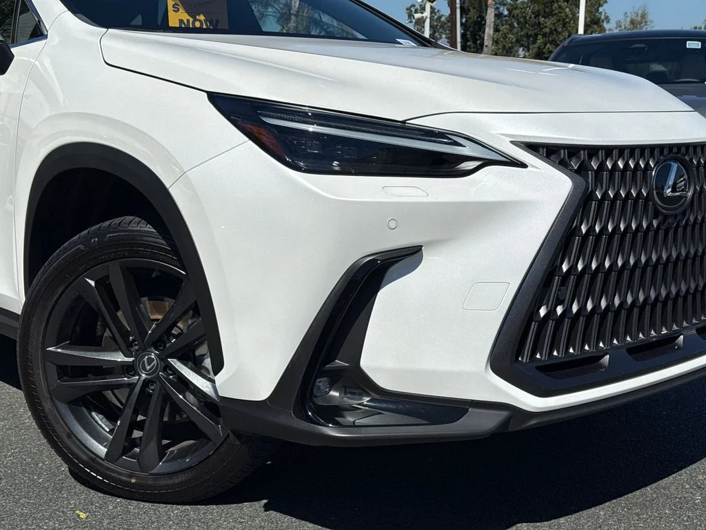 Used 2024 White Lexus 450h+ Luxury image 6