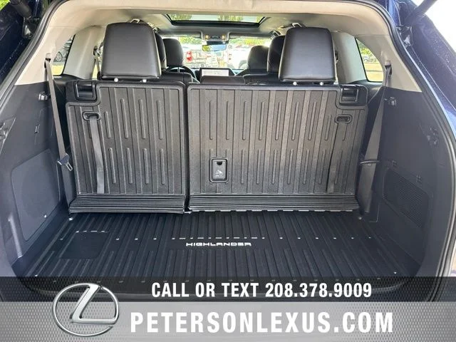 Used 2024  Toyota Platinum image 22