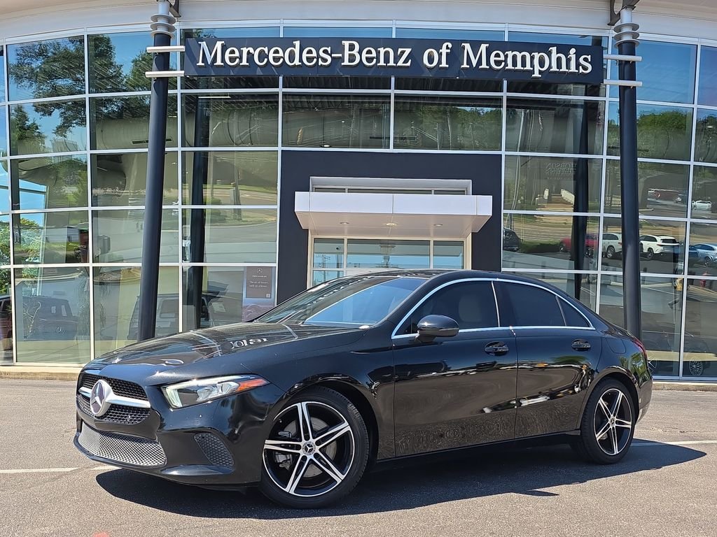 2020 Mercedes-Benz A-Class A220's photo