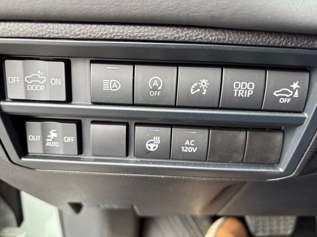 Used 2025 Gray Toyota Platinum image 13