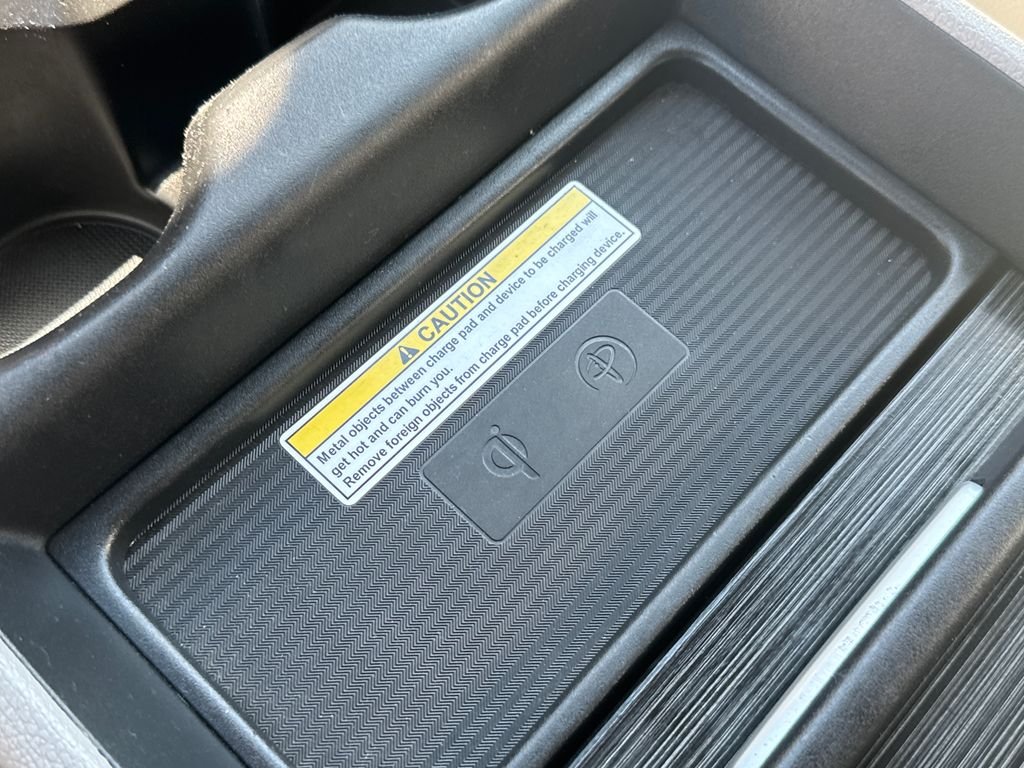 Used 2018 Gray Honda Elite image 32