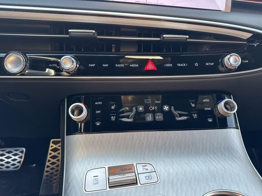 New 2026 Blue Genesis 2.5T SPORT PRESTIGE image 26