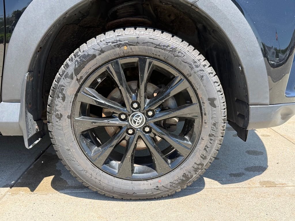 Used 2018 Black Toyota Adventure image 8