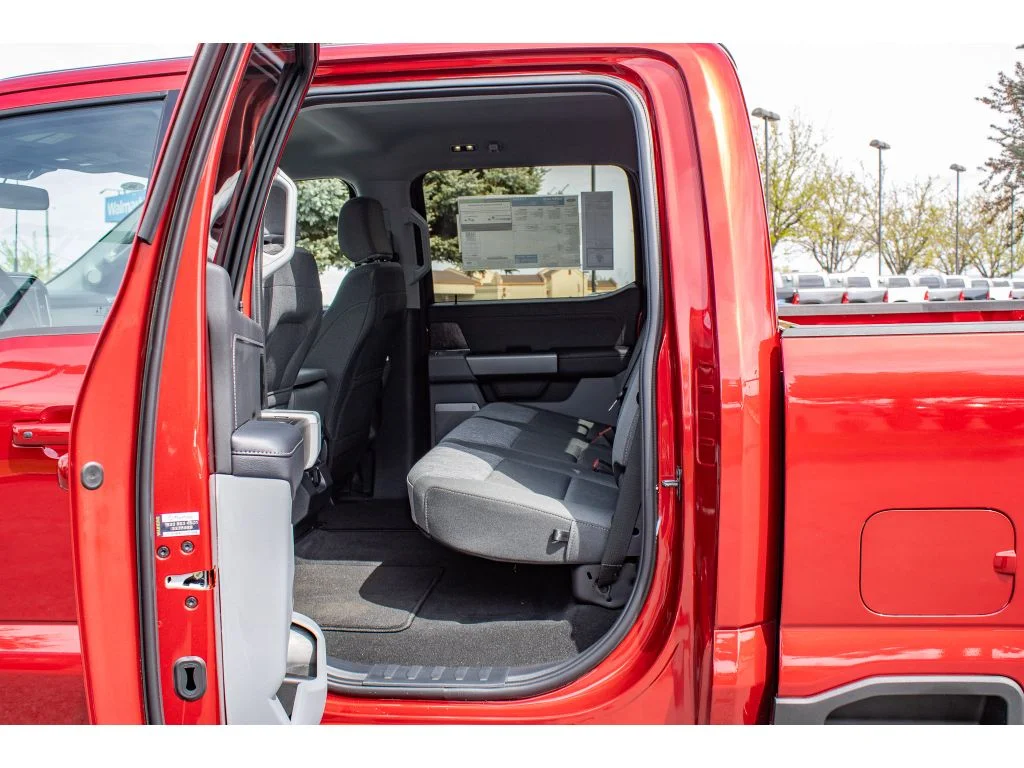 2026 Ford F-250 Super Duty XLT - Photo 17