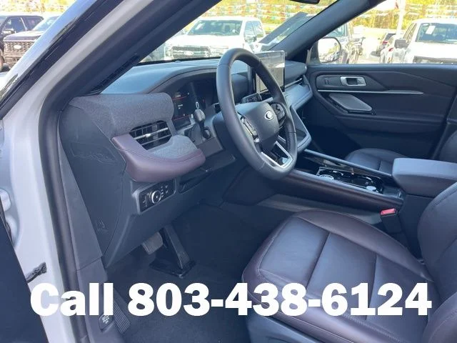 New 2026 Star White Metallic Tri-Coat Ford Platinum™ image 6