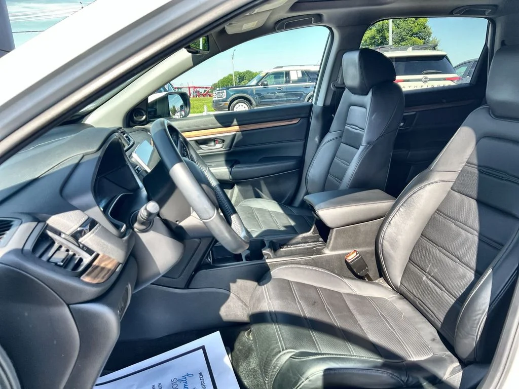 Used 2021 White Honda EX-L image 11