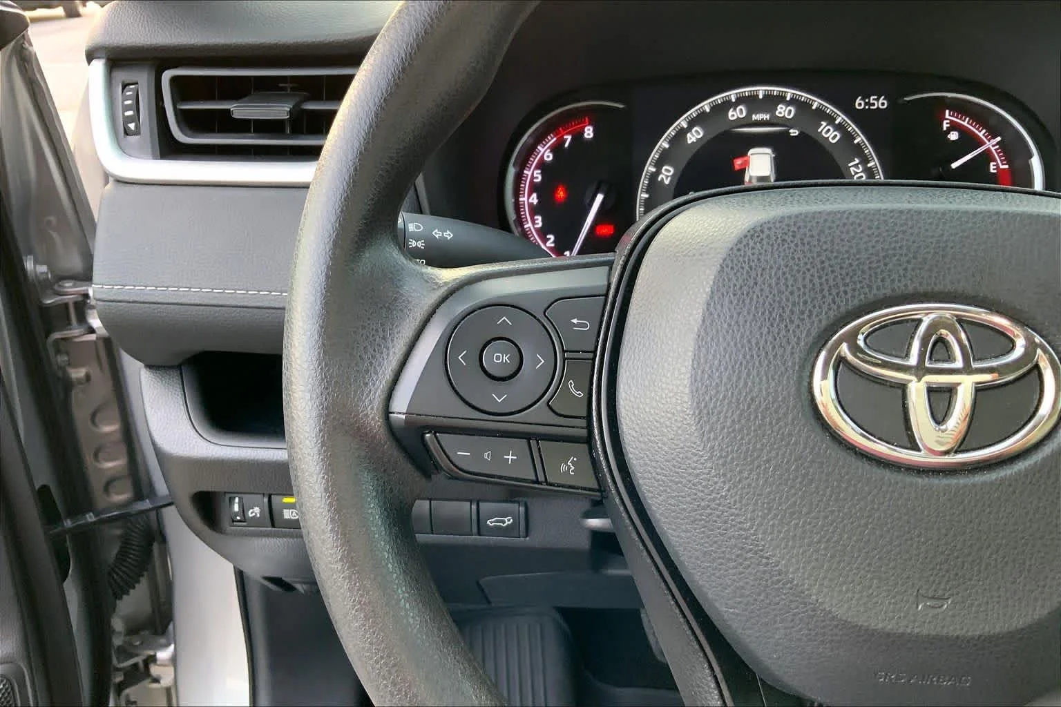 Used 2023 Silver Sky Metallic Toyota XLE image 23