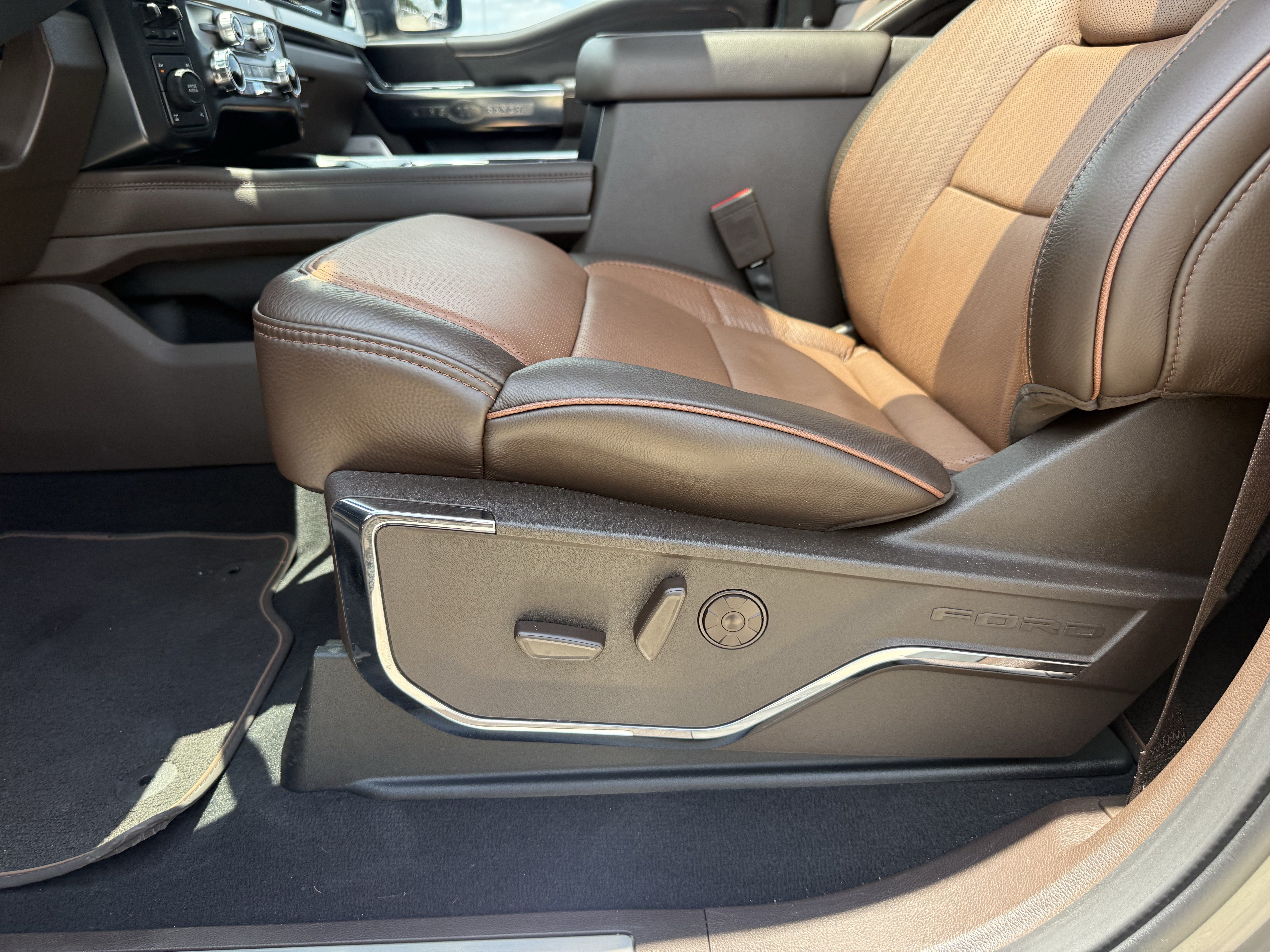 Used 2026 Brown Ford King Ranch image 29
