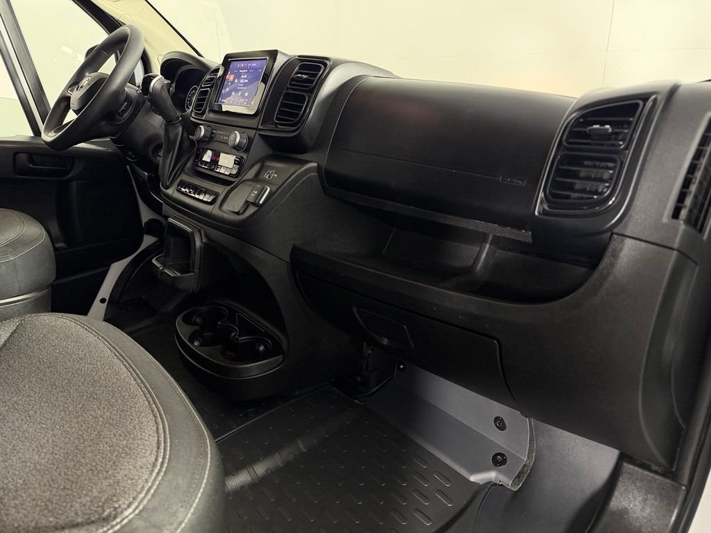 Used 2025 White Ram Base 136 WB image 14