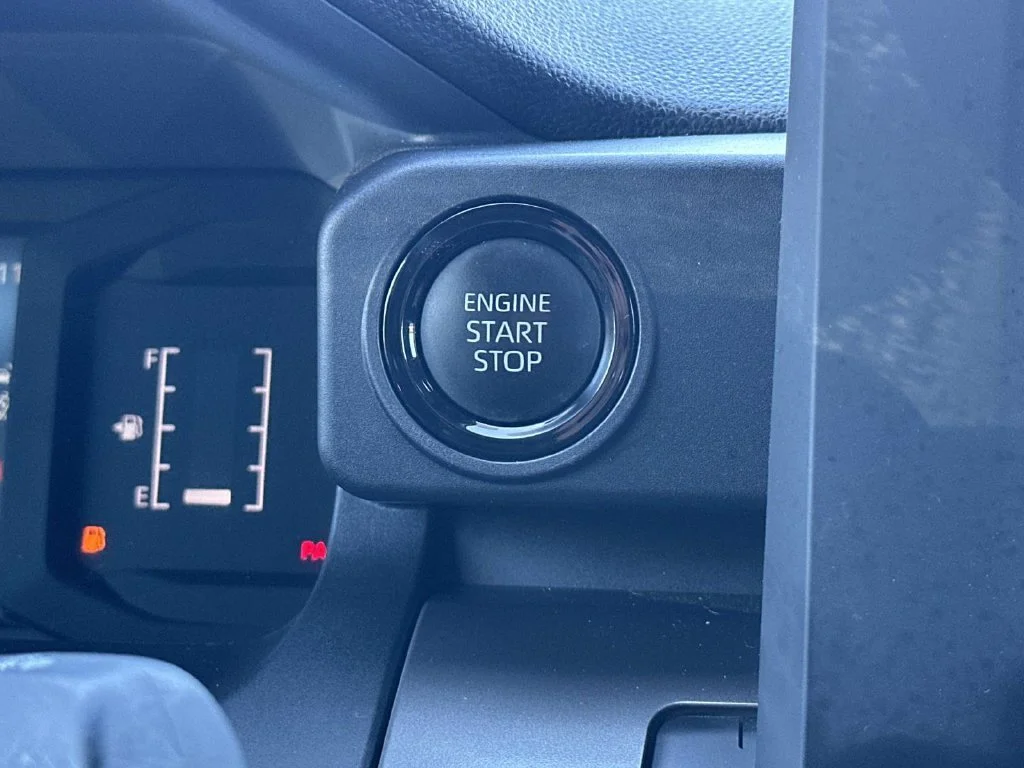 Certified Used 2024  Toyota SR5 image 32