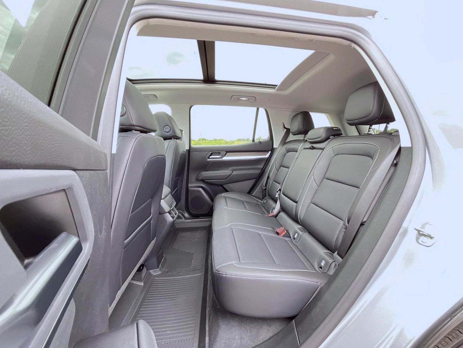 2026 GMC Terrain Denali - Photo 19
