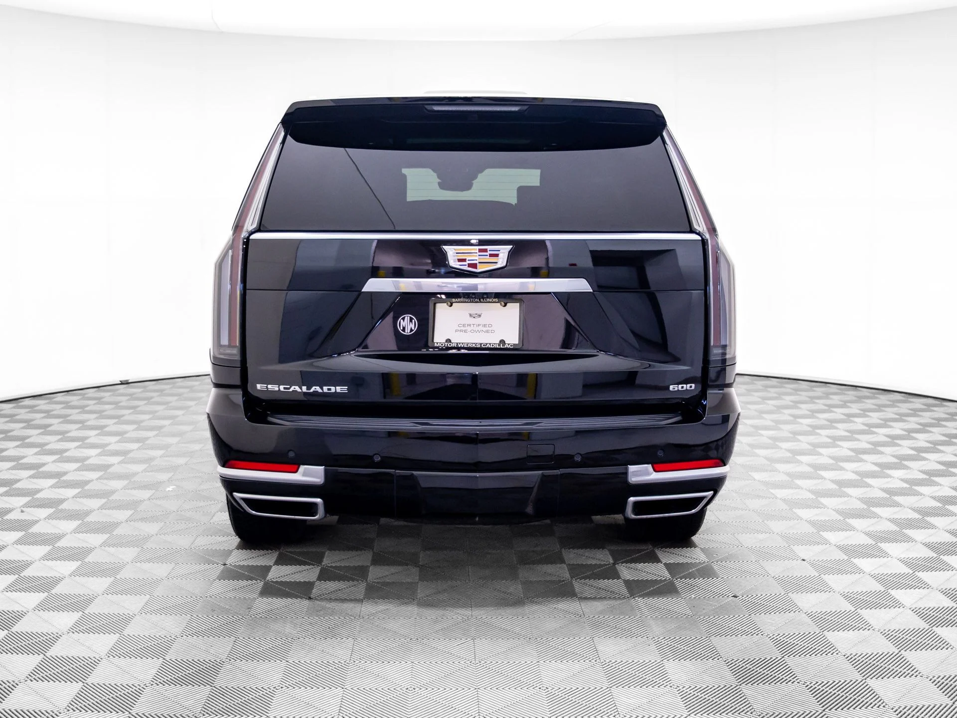 Used 2026 Black Cadillac Platinum Luxury image 4