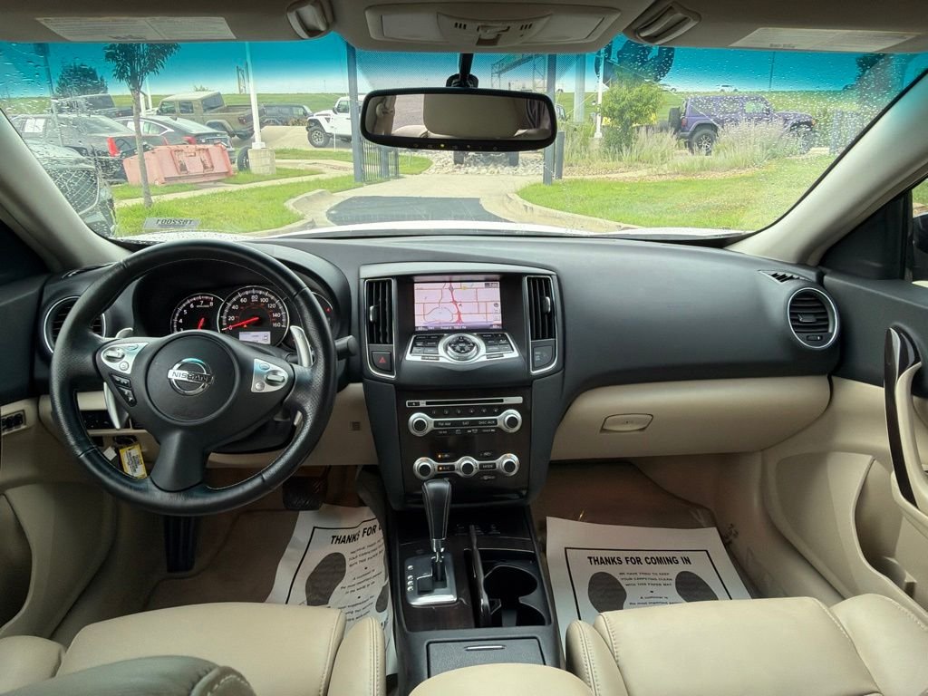 Used 2012 White Nissan 3.5 SV image 13