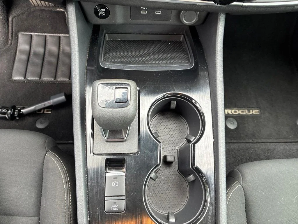 Used 2024 Black Nissan S image 22