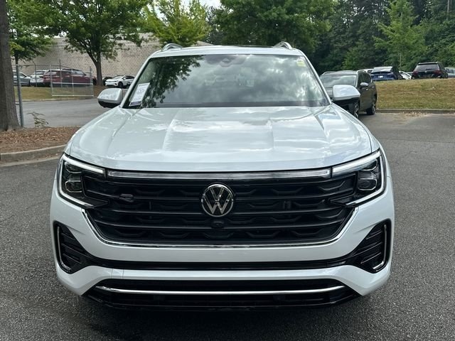 New 2026 Opal White Pearl Volkswagen 2.0T SEL Premium R-Line 4MOTION image 2