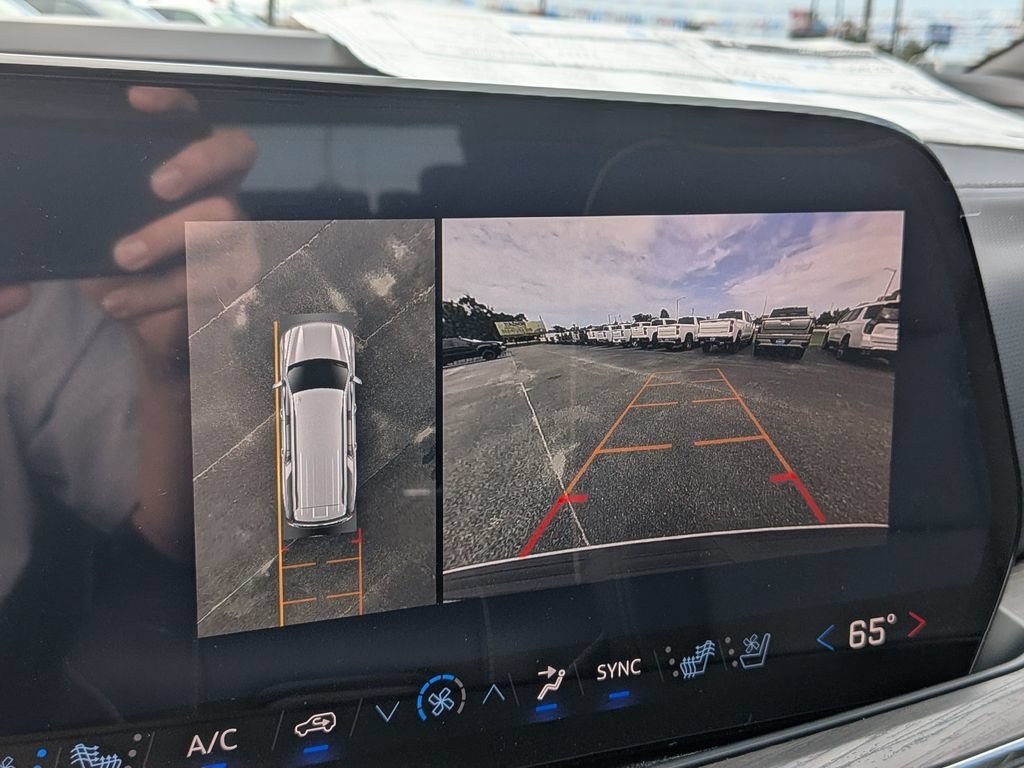 New 2026 Polar White Tricoat Chevrolet Premier image 23