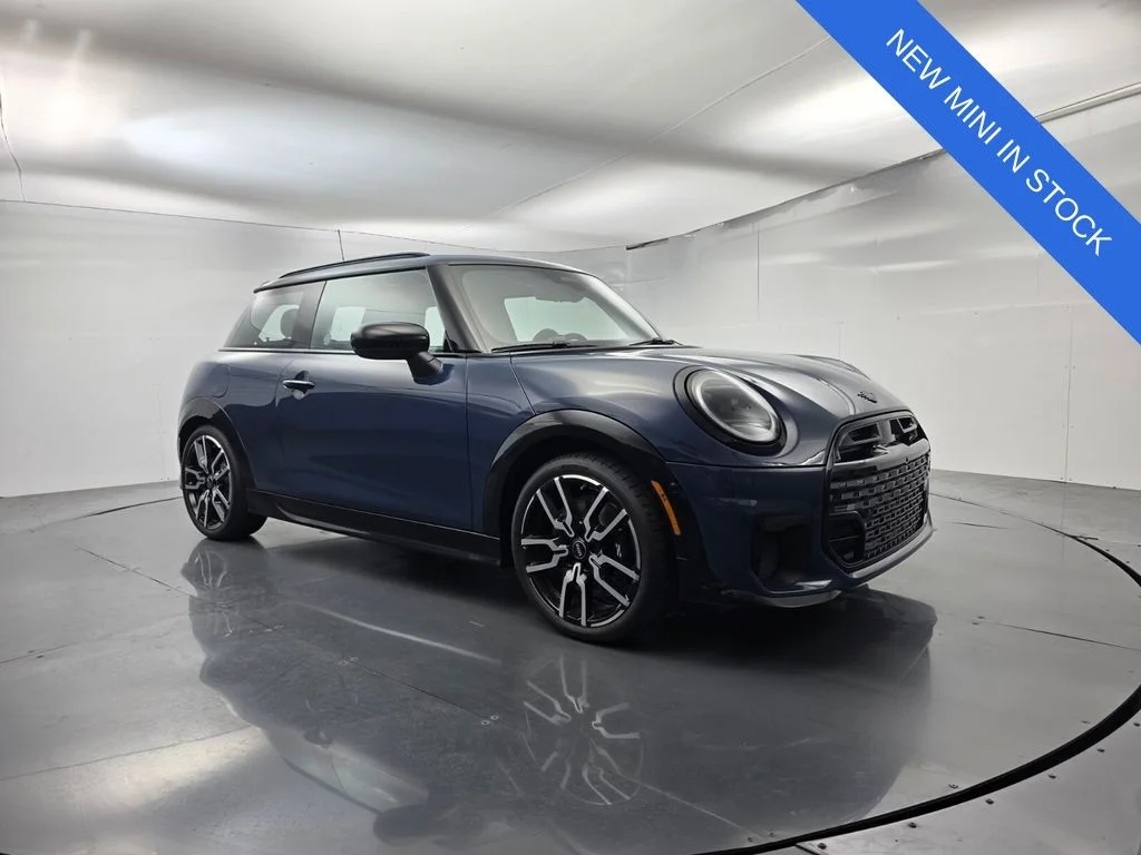 2026 MINI Hardtop Cooper S's photo