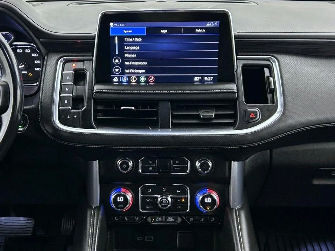 Used 2021 Black GMC SLT image 12