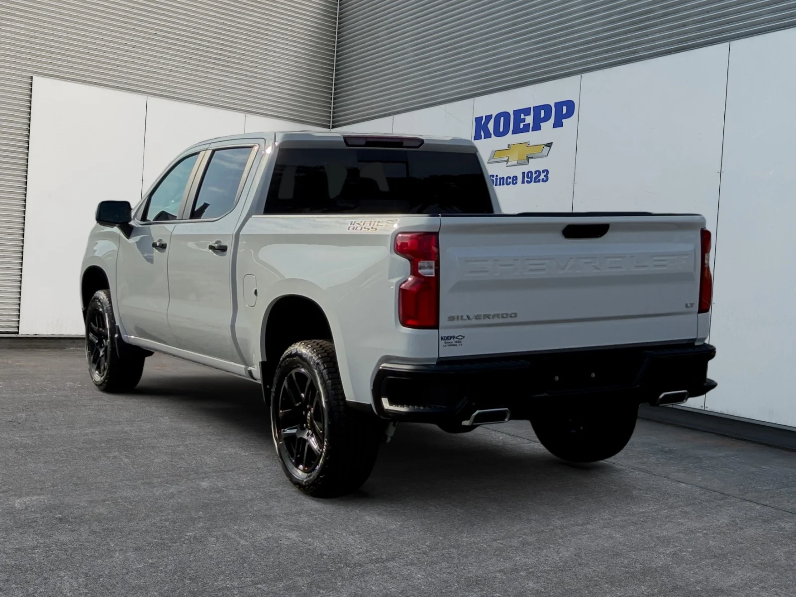 New 2026 Summit White Chevrolet LT Trail Boss image 3