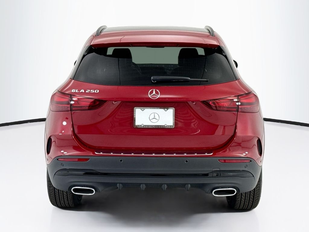 New 2026 MANUFAKTUR Patagonia Red Metallic Mercedes-Benz GLA 250 image 6