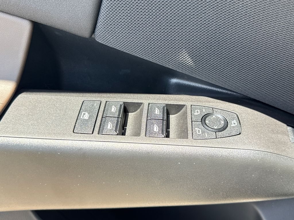 Used 2025 White BMW 30 xDrive image 25