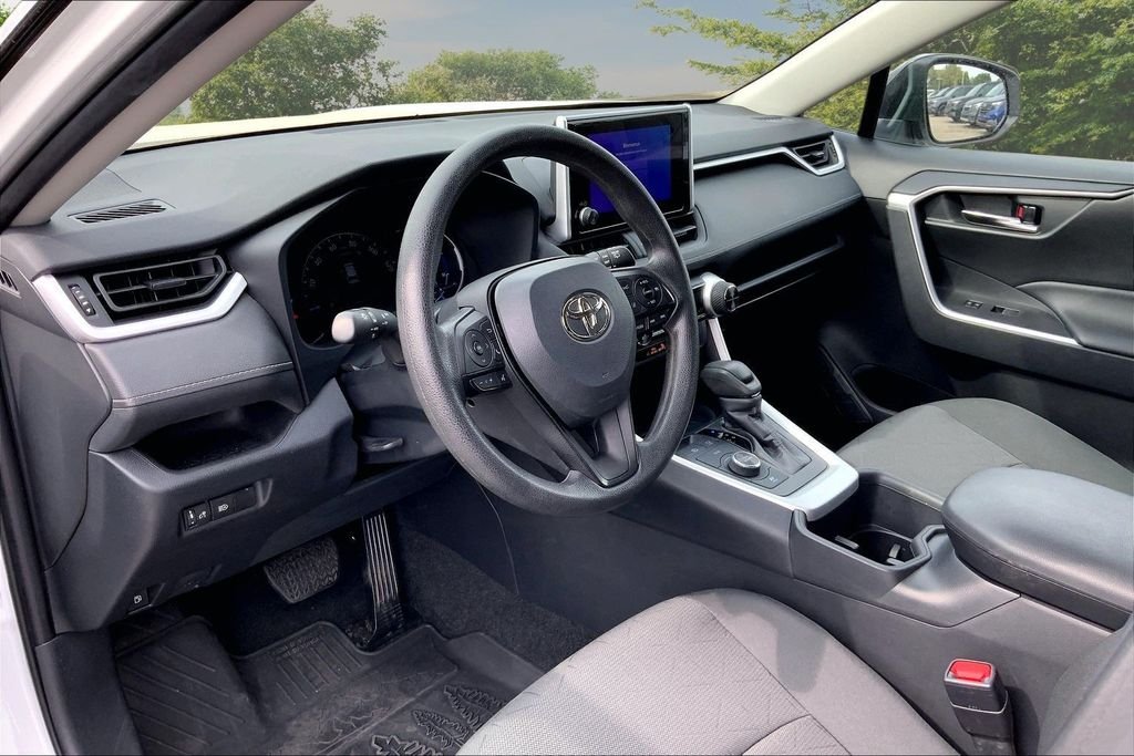 Used 2024 White Toyota Woodland Edition image 17