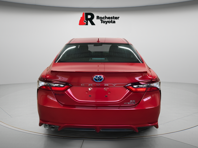 Used 2022 Red Toyota SE image 4