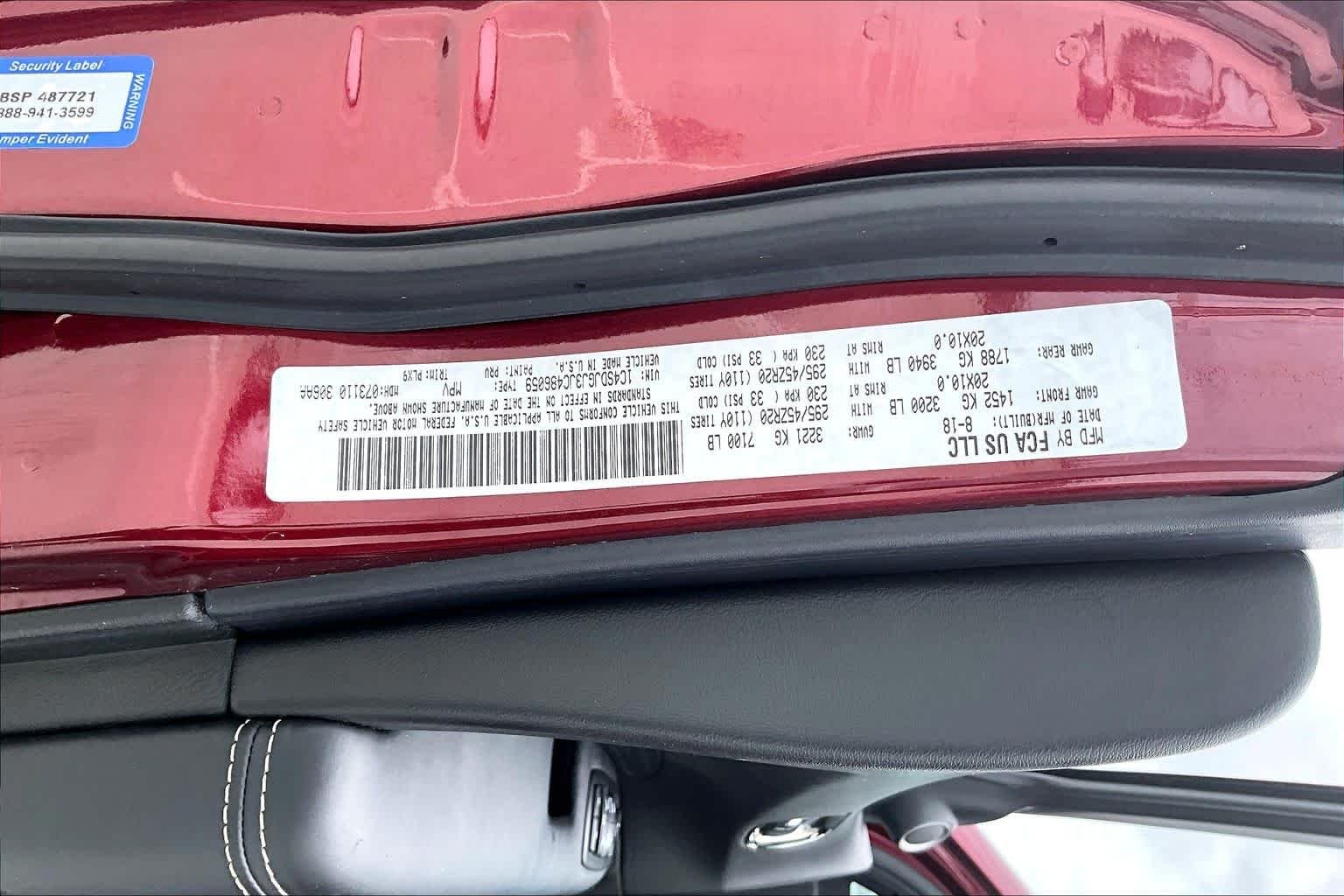 Used 2018 Octane Red Pearlcoat Dodge SRT image 33