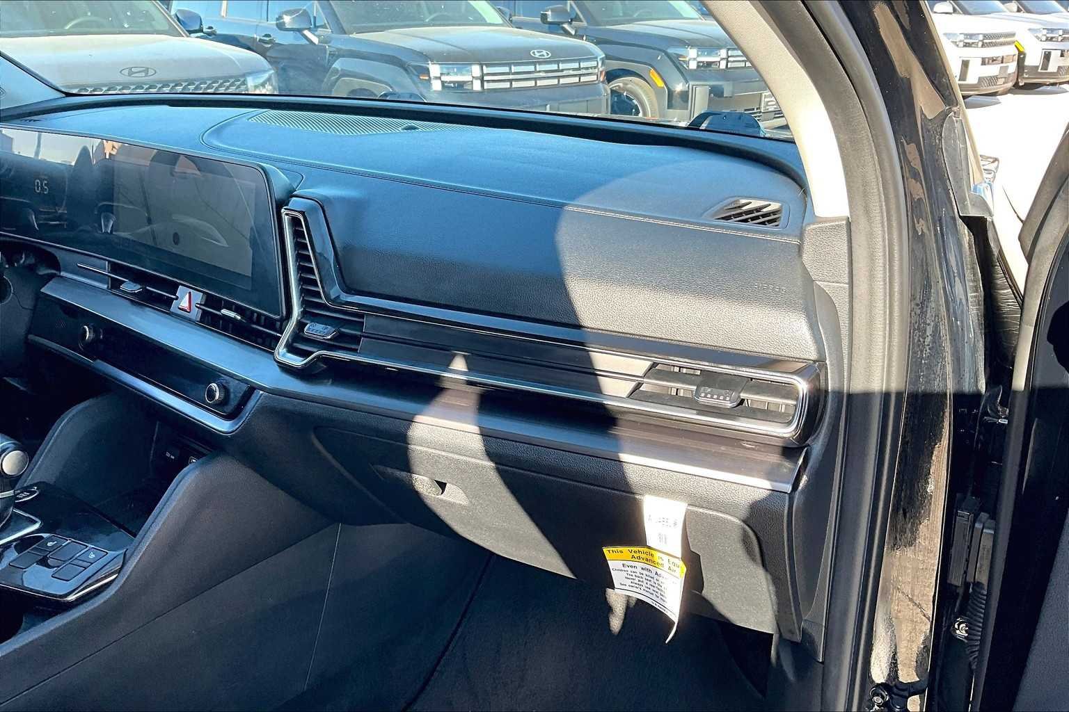 Used 2023 Ebony Black Kia EX image 33