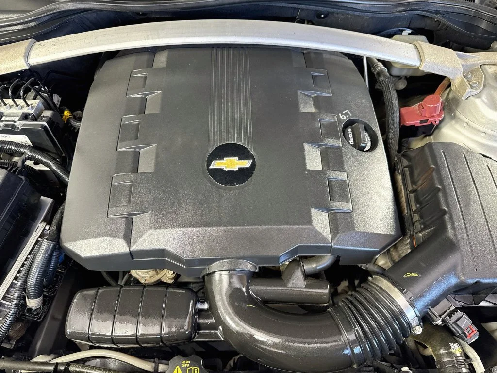 Used 2014 Silver Chevrolet 2LT image 39