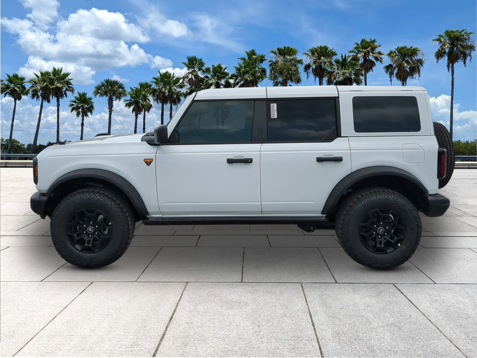 New 2026 Oxford White Ford Badlands® image 4