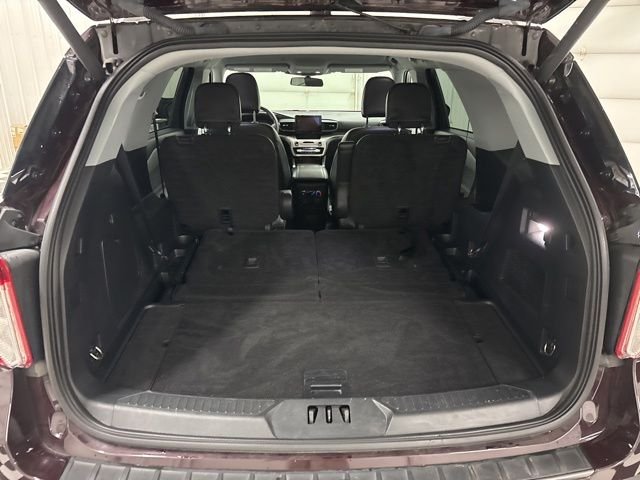 Used 2023 Red Ford XLT image 28