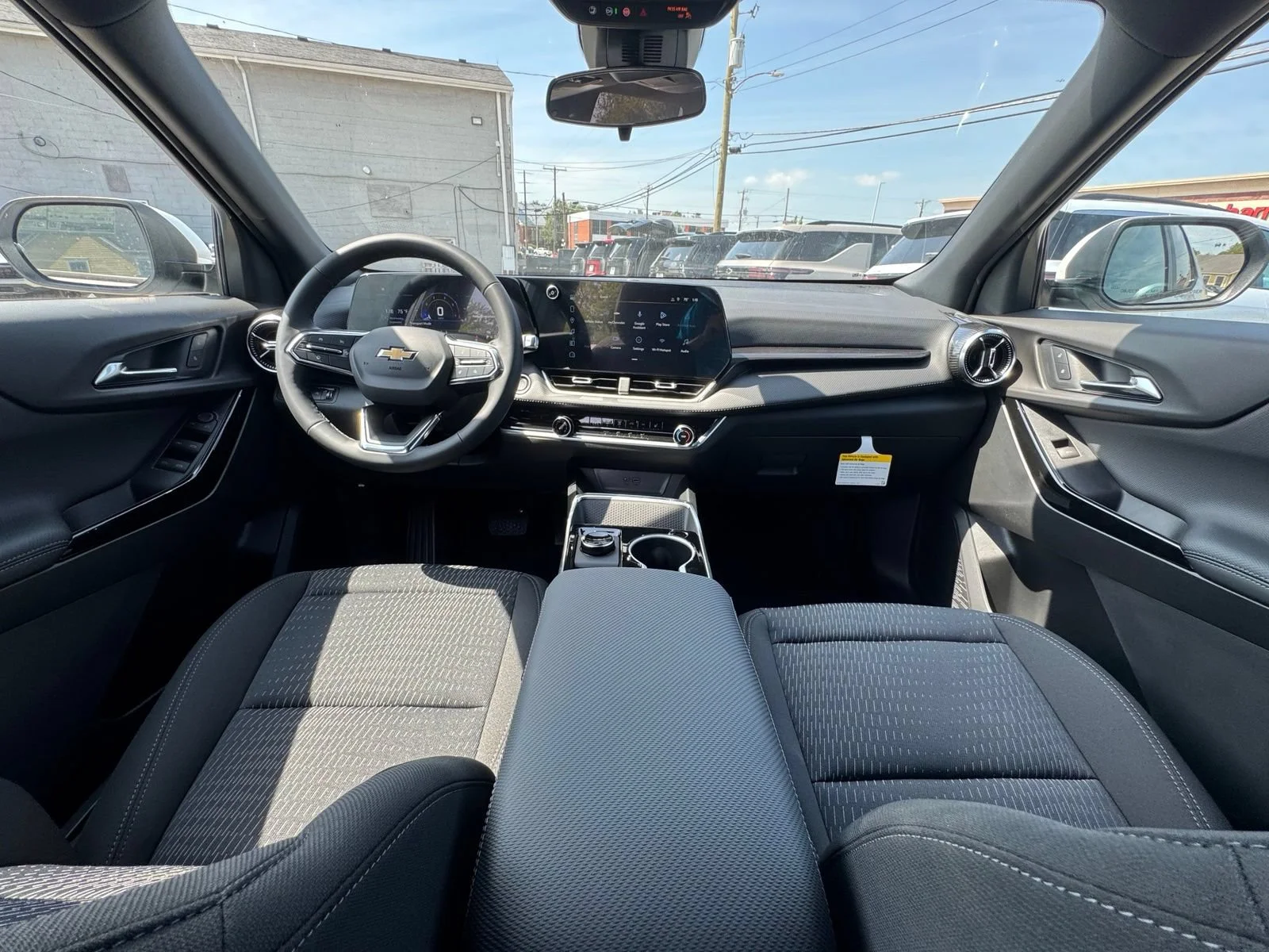 2027 Chevrolet Equinox LT - Photo 27