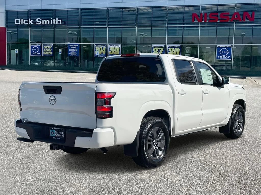 2026 Nissan Frontier SV - Photo 6