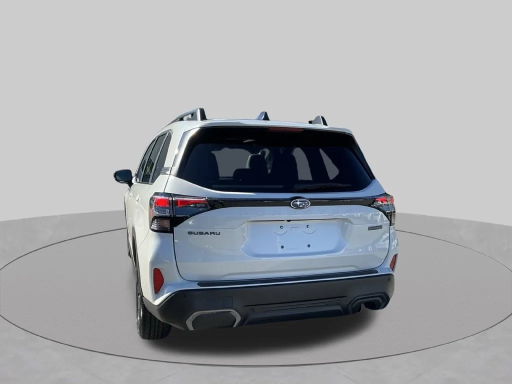 Used 2025 White Subaru Limited image 3