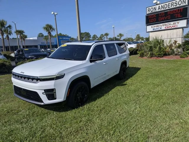 Used 2026 Bright White Cl Jeep Limited Reserve image 7