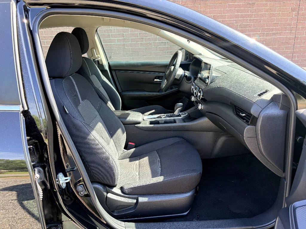 Used 2023 Super Black Nissan SV image 20