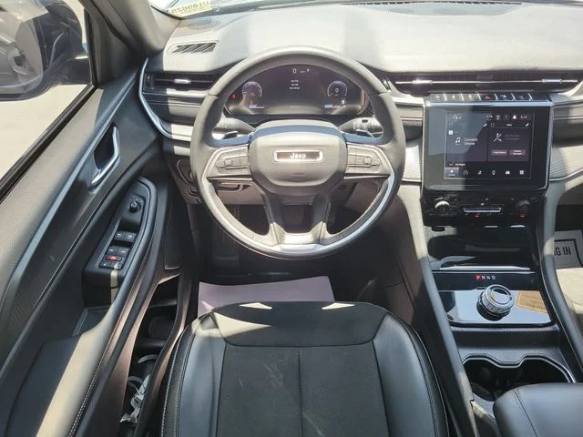 Used 2024 Gray Jeep Altitude X image 14