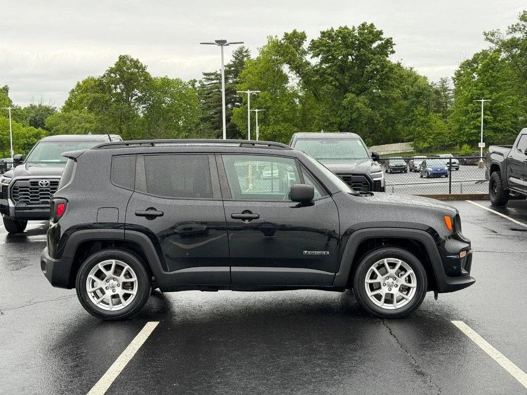 Used 2019 Jeep Renegade Sport with VIN ZACNJAAB3KPK49315 for sale in Ballwin, MO