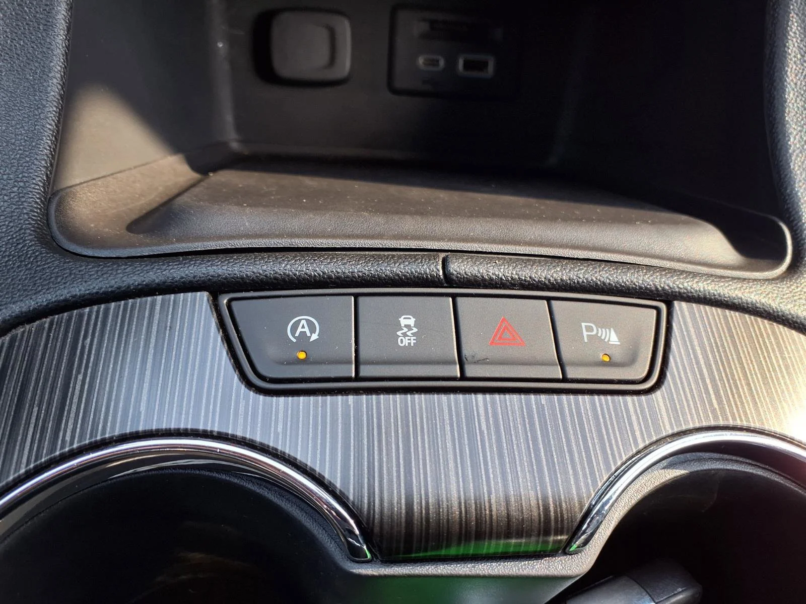 2023 GMC Acadia SLT - Photo 13
