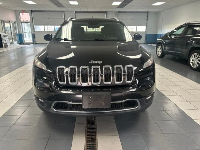 Used 2014 Jeep Cherokee Limited with VIN 1C4PJMDBXEW140348 for sale in Stoughton, WI