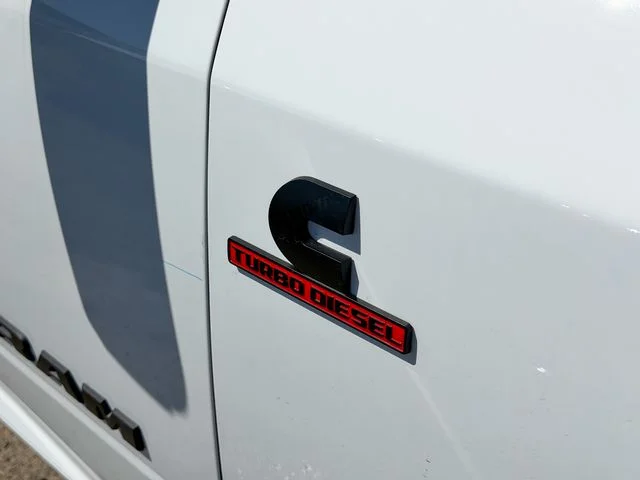 New 2026 Bright White Clear-Coat Exterior Paint RAM Laramie image 7