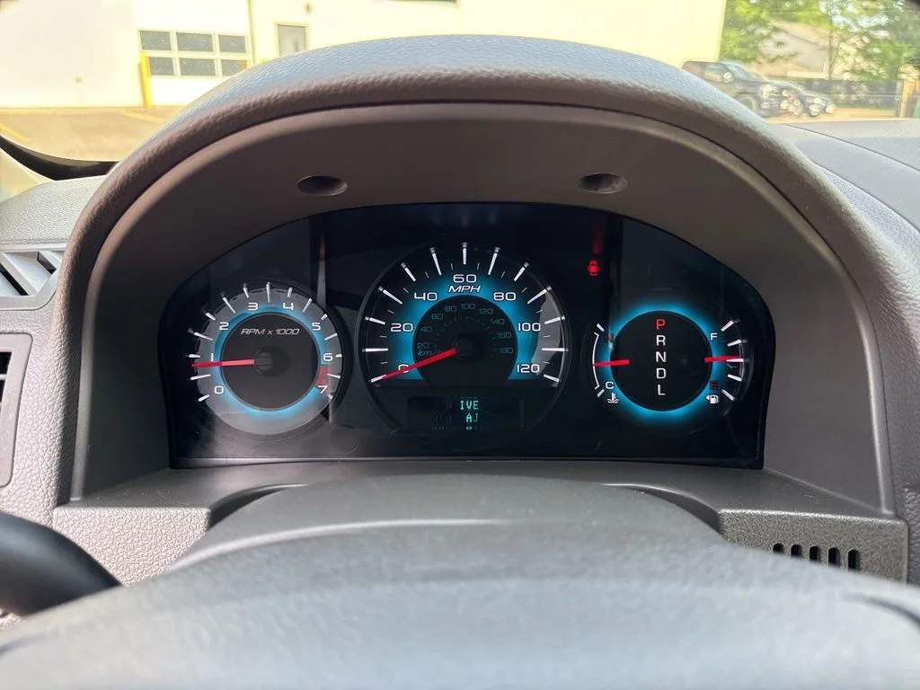 Used 2012 Cinnamon Ford SE image 21